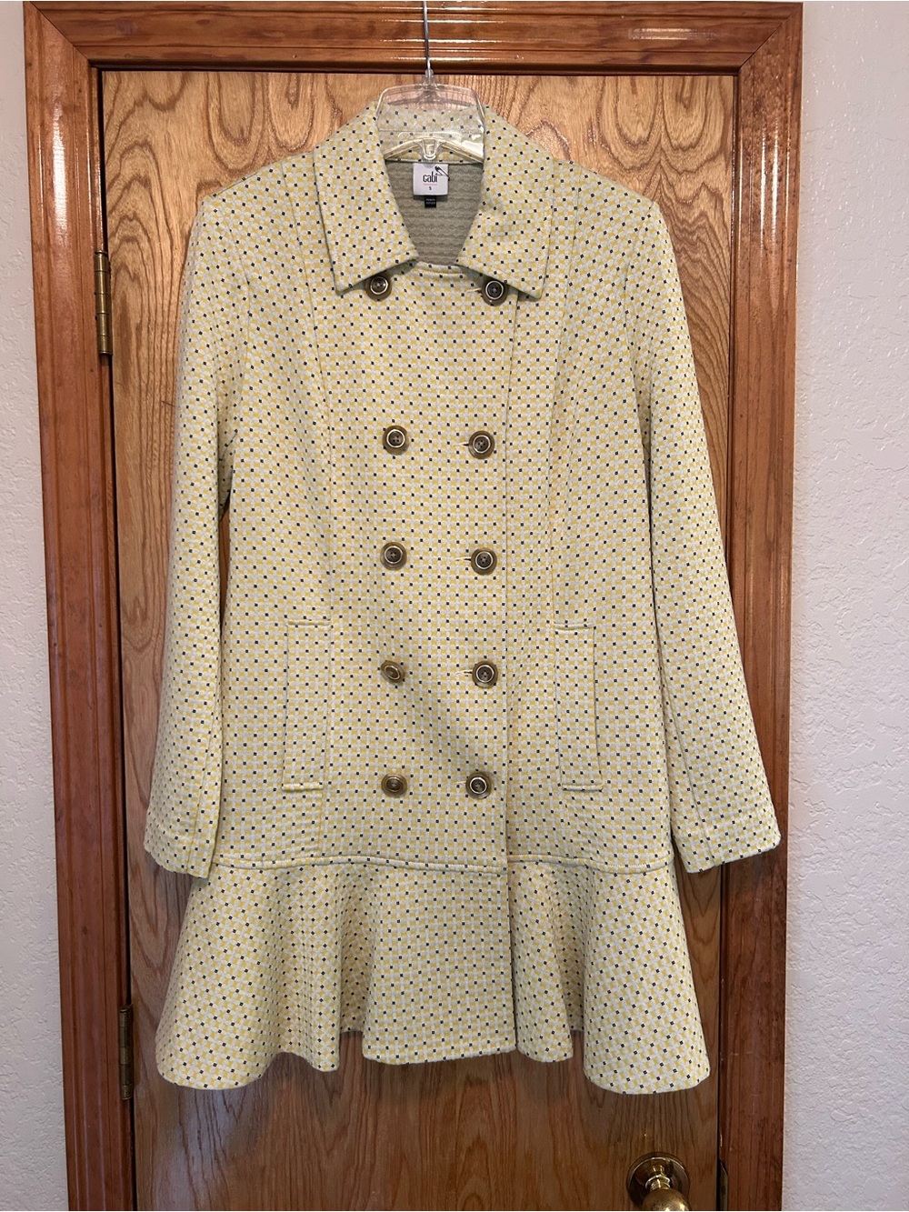 Reduced! cabi - Hobnob Topper - Size S - Stylist Sample - NWOT